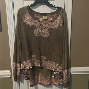 Gypsy Brown and Pink Women's Blouse